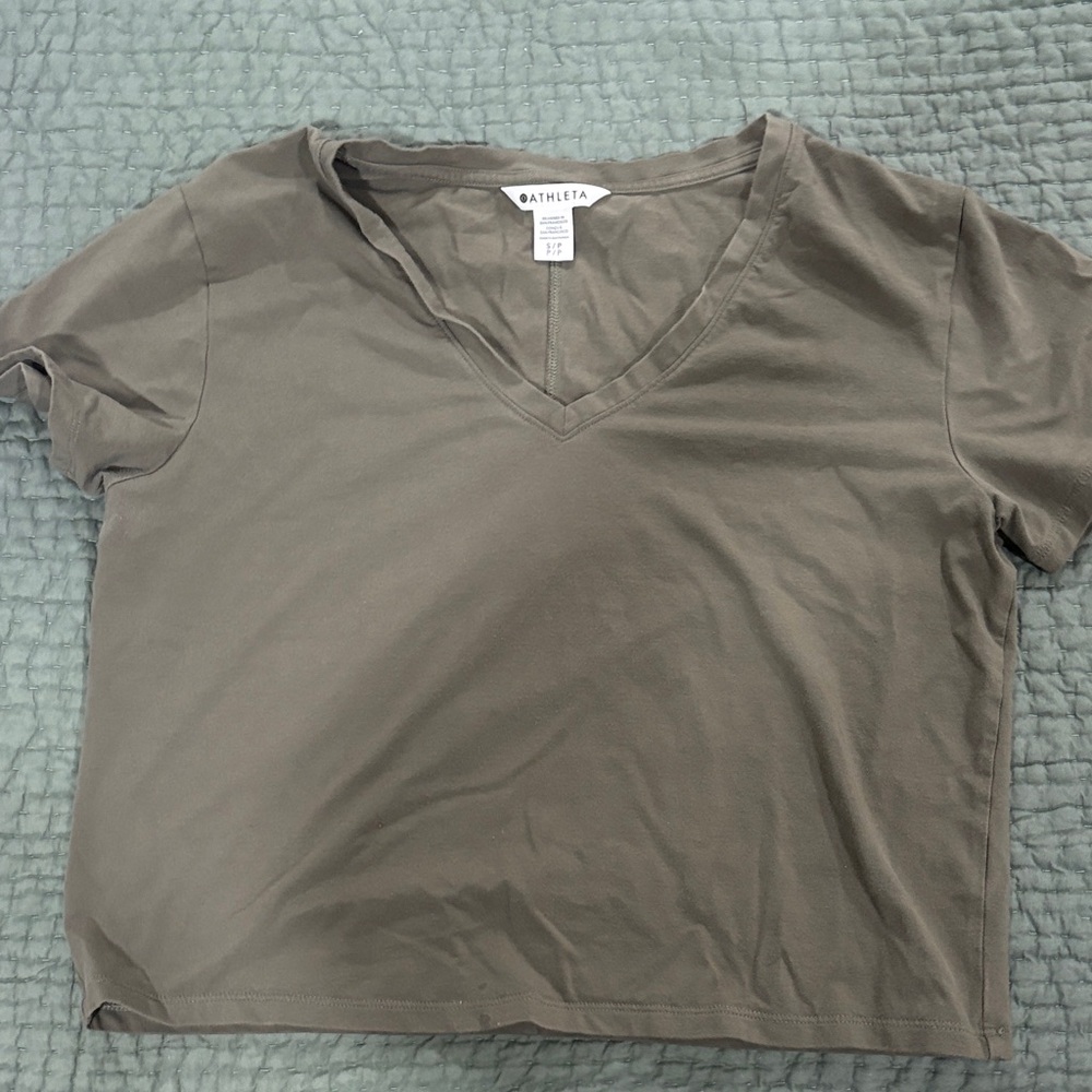 Athleta V-Neck Crop Top - Khaki green size small petite
